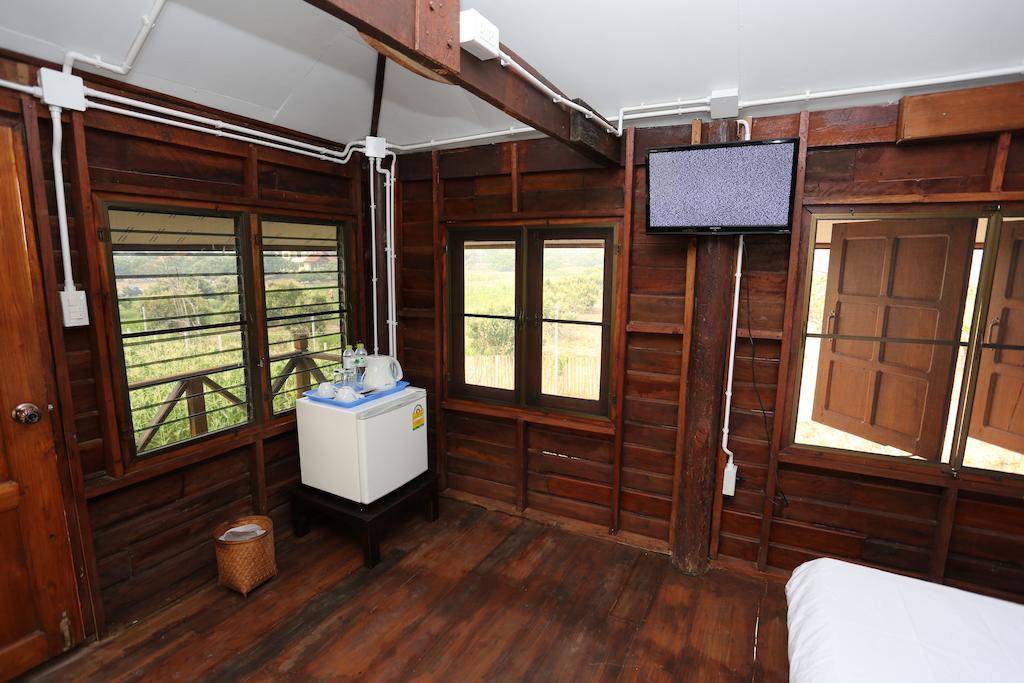 Chiang Dao Privacy Hotel Ban Muang Ngai Room photo