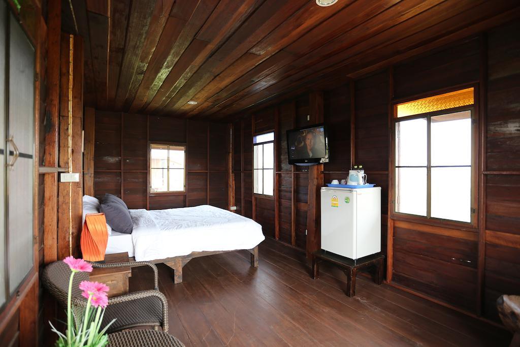 Chiang Dao Privacy Hotel Ban Muang Ngai Room photo